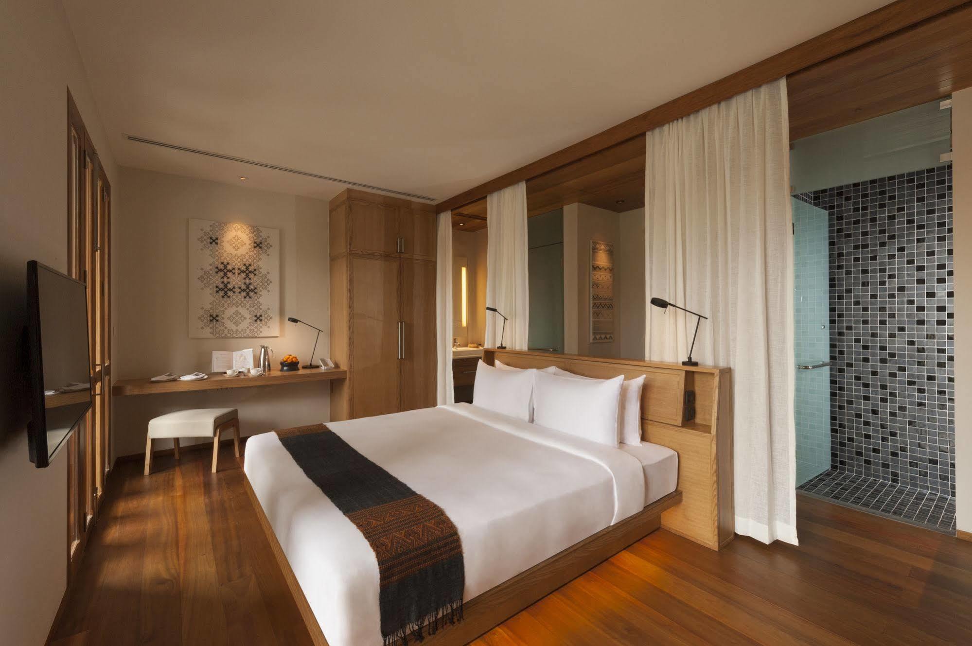 Avani+ Luang Prabang Hotel エクステリア 写真