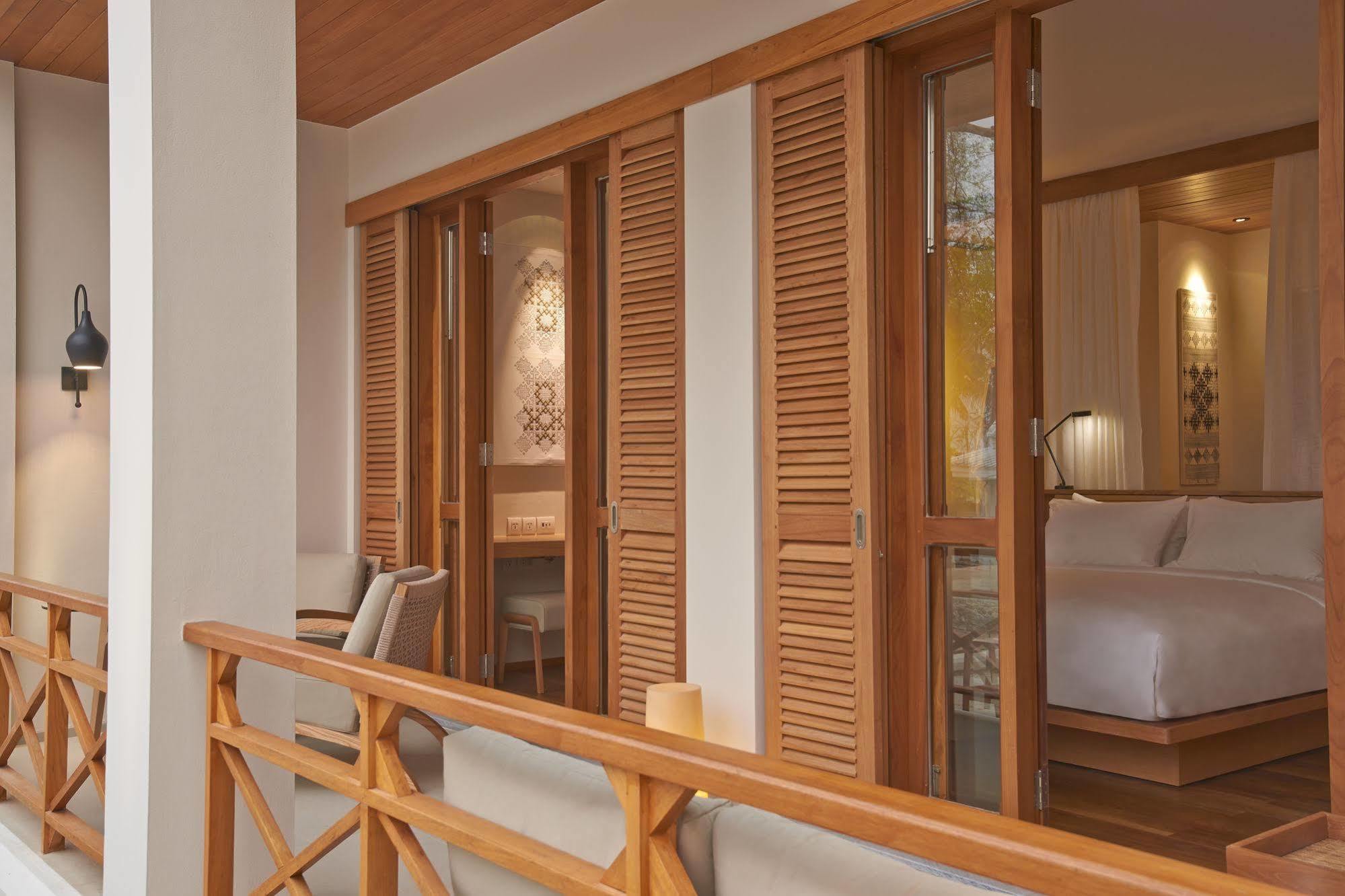 Avani+ Luang Prabang Hotel エクステリア 写真